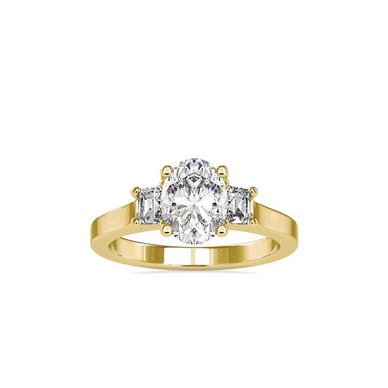 An oval center diamond ring